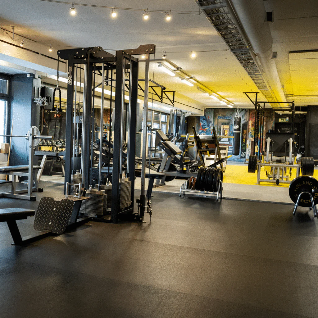 Should You Use a Sauna Before or After Tanning for Best Results